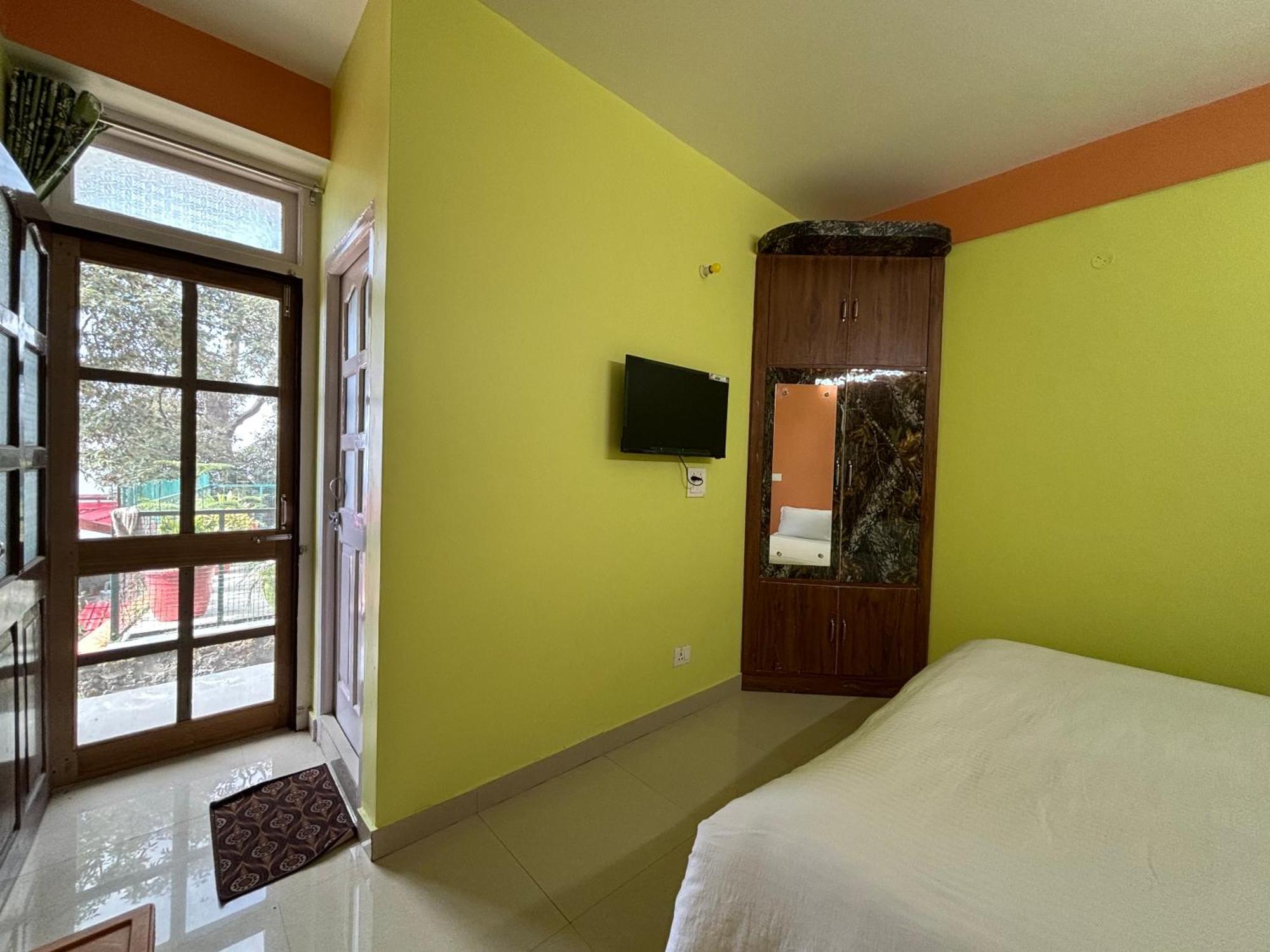 Zu-Zu Hostels Shimla Exterior foto